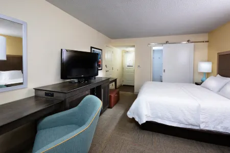 Hampton Inn Charlotte-North/Lake Norman