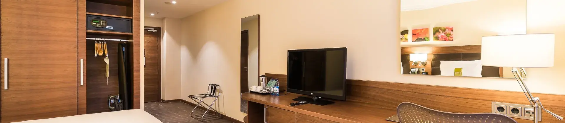4-Star Select Hotels