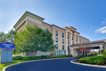 Hampton Inn Lewisburg Отели в г. Уотсонтаун
