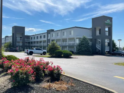 Wingate by Wyndham Dayton North Hotels in Butler Township