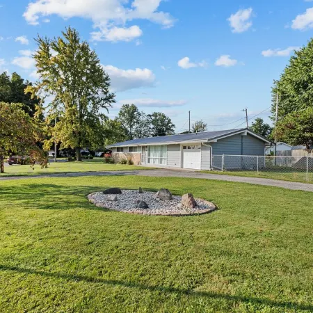 Charming 3-bedroom house south Kokomo
