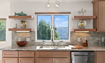 New Carmel Valley Views Open - 0221u12000hyzo5pu2ACF R 339 206 R5 D