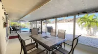 Sunshine Oasis 2 With Heated Saltwater Pool Just Minutes to Gulf Beaches