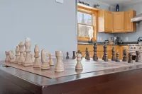 70 Acre White Mountain Estate - Trails, Views, Privacy