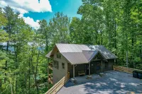 Stunning cabin nestled in the foothills of the Smoky Mountains Hotels near Wears Valley