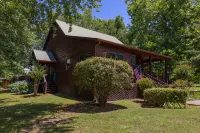 Spacious Choestoe Village Cabin, Mountains of Northeast GALicense # 014514