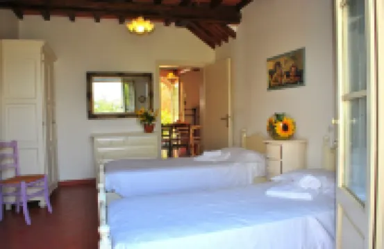 Lodging in Montaione,pool,children pool,Aircon,quiet located, children friendly