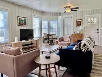 Spacious Farmhouse in Douglas; Walk to Downtown, Waterfront & Saugatuck!