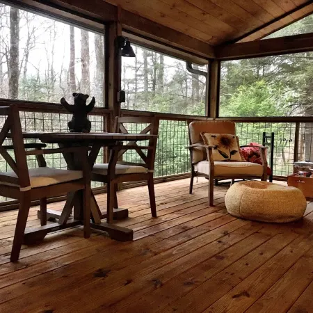 Cozy Appalachian Trail Cabin - Woody Gap & Blood Mountain in Suches, GA