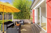 Charming vacation home with swimming pool Hotel a Beaussais-sur-Mer