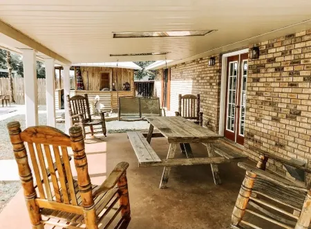 In the heart of Cajun country! Entire home with pool.