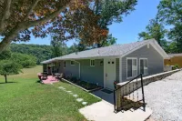 Fishing Haven with Boat Launch and 20 minutes from downtown.