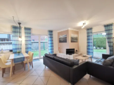 Modern apartment 70 sqm garden, design bathroom, near the beach, free WiFi