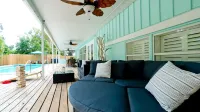 Close to Anna Maria Island! Sleeps 20 in Beds. Family Friendly Amenities!