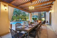 Virtual Golf, Pickle+Volley+Basketball+Putting Green+Theatre+Gameroom+Ping Pong