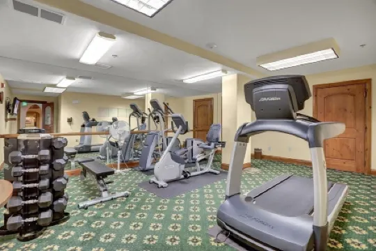 Austrian Condo in Vail Village with Free Concierge, Breakfast, Parking