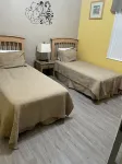 4 bed 3 bath pool/spa villa and game room