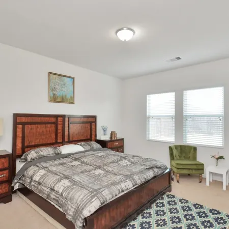 CHARMING FOUR BEDROOMS BROOKSHIRE/KATY HOUSE WITH GYM