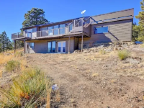 Wonderful Mountain Scenic Views with Freestanding Arcade Hotels in Bailey