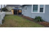 Saltline Retreat Hotels in Tillamook