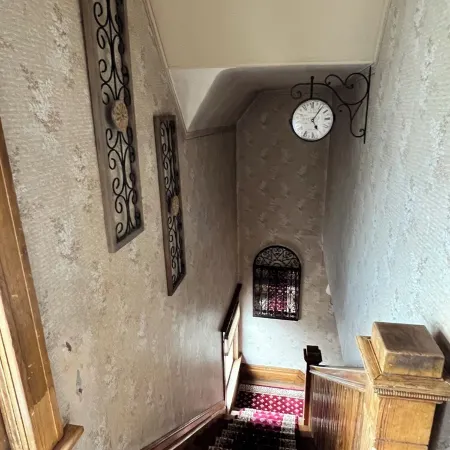 1800s Home Restored 5Br · Walk to UW & Downtown