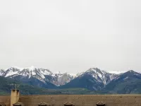 Apartment in townhouse Hotels in Embrun