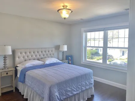 NEW Beach House - 3 blocks to the beach with beach Badges! Отели рядом с достопримечательностью «Long Branch Beach»