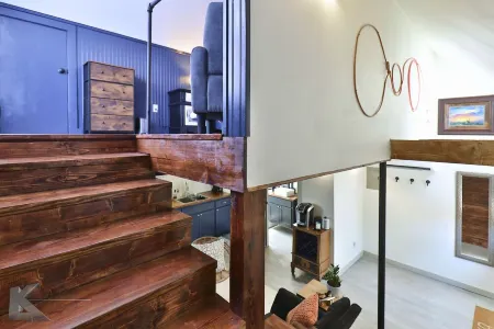 Rustic chic guesthouse located right next to HSU & Hendrick Medical Center