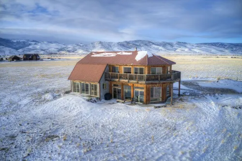 Sunset Grove: A Yellowstone Retreat Hotels in Pray