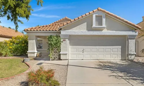 Fun Gilbert home with swim spa and ping pong in Val Vista Lakes! Hotels in Gilbert