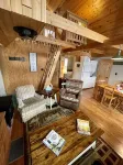 Cozy Cabin: Cute, Clean and 2 miles to Crystal Mtn. Resort! - 3-Star
