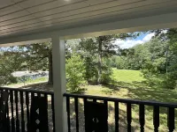 Modern 2 bed Home 10 mins from Dtown Gainesville