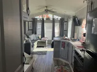 Delightful, Serene Tiny Home- Casa Villa Hotels in Jersey Township
