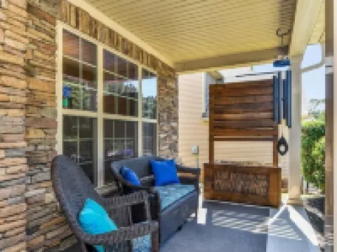 Relaxing Greer 6BR/11bed home near dtown & GSP Hoteles en Greer