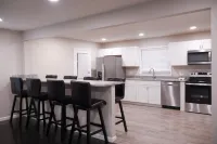 Cozy Corner House 9 min walk from Indianapolis Motor Speedway! Hotels in Speedway