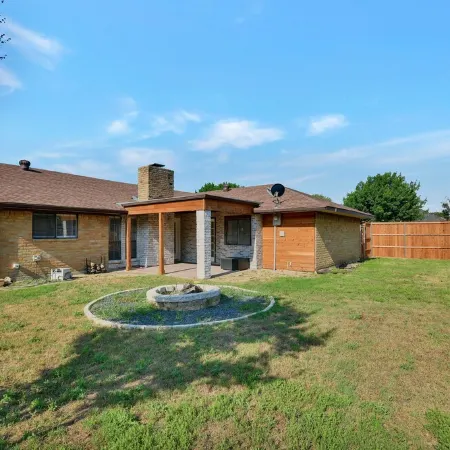 Great Home with Southern Charm and Great Space