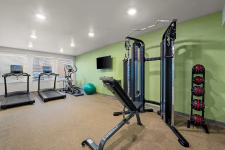 Woodspring Suites Loves Park Rockford