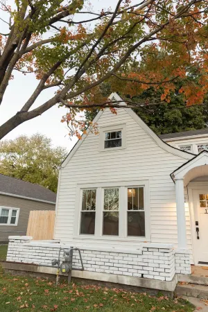 Cozy Cottage on Spring---Centrally Located and 10 mins from downtown Louisville