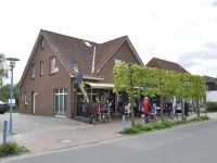 Beautiful, friendly apartment, centrally located, a few minutes' Hotels in Horumersiel