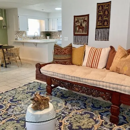 Great First Floor Condo!