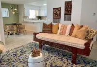 Great First Floor Condo!