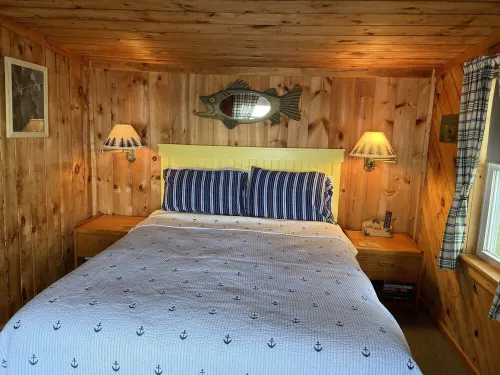 Charming Camp on Water's Edge---Canoe, Loons, Turkeys, Fish and an Eagle