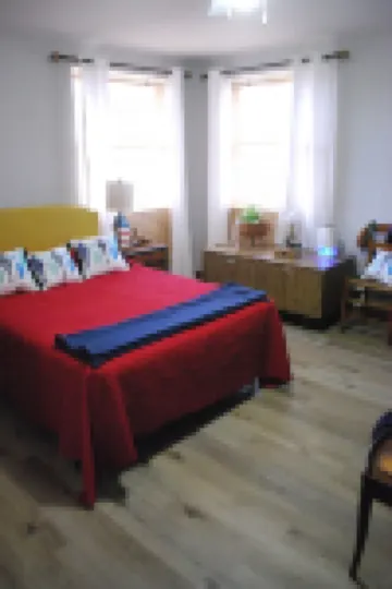 Weiss Lake Rustic Cabin on the water, new flooring!