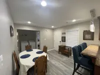 Comfy Country Home w/ 3 KING Beds!