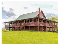 The Bourbon Lodge - Log home escape, Bourbon Trail, sunsets, peaceful retreat