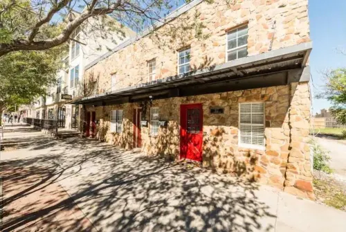 Industrial St. Loft on the square