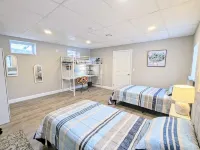 Waterfront 2br/2ba cottage