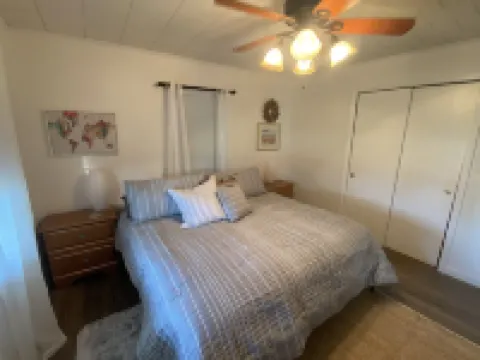 Fin's Fish Camp at Harker's Island