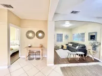 Spacious home near UC Davis med Midtown & Cal Expo