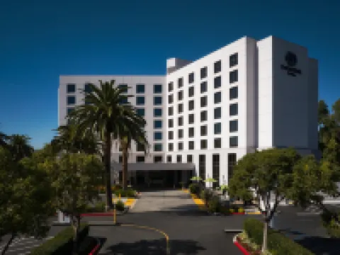 DoubleTree by Hilton Irvine Spectrum Hotels in Irvine